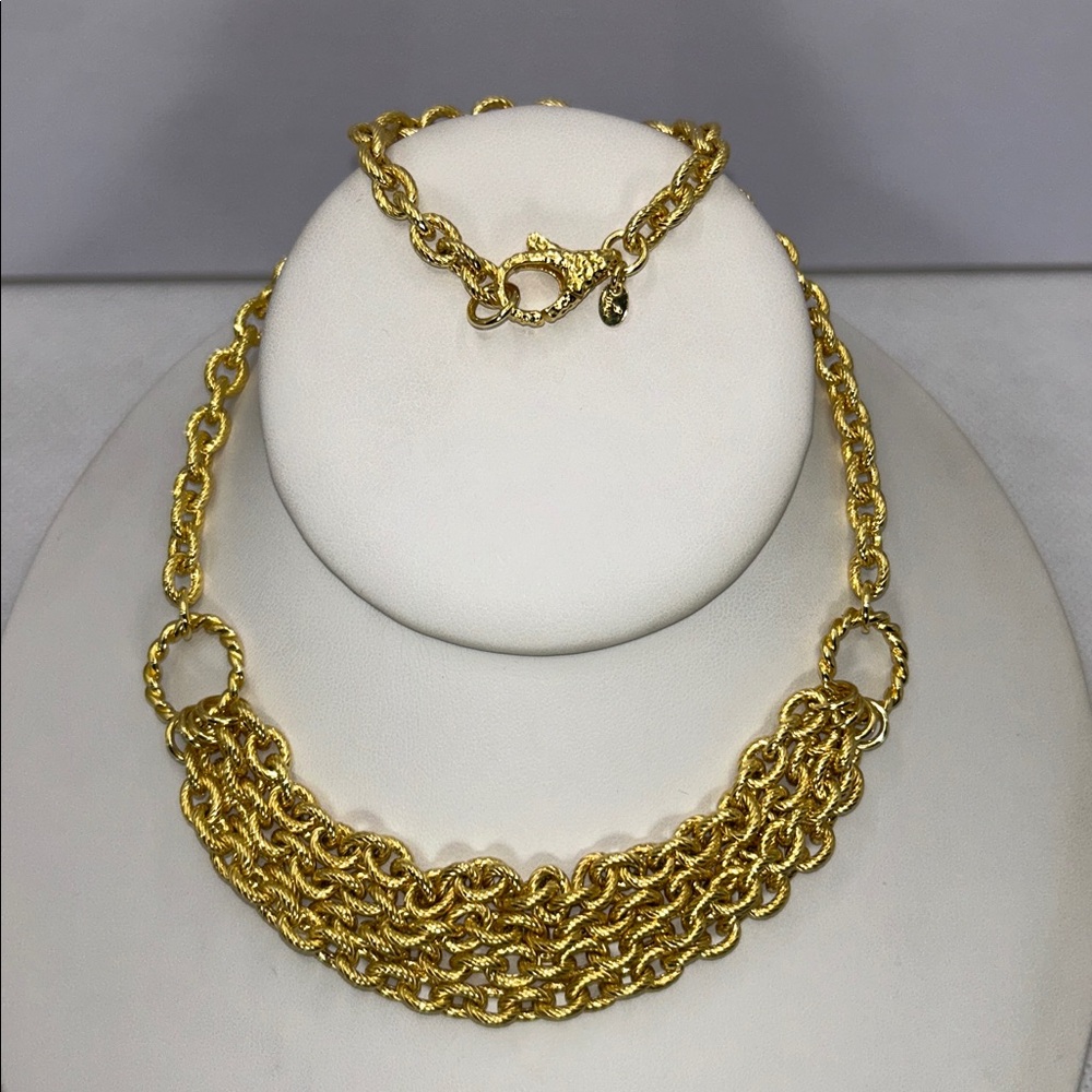 NWOT Gold Plated Hypoallergenic Stainless Steel Necklace By Designer Bellezza